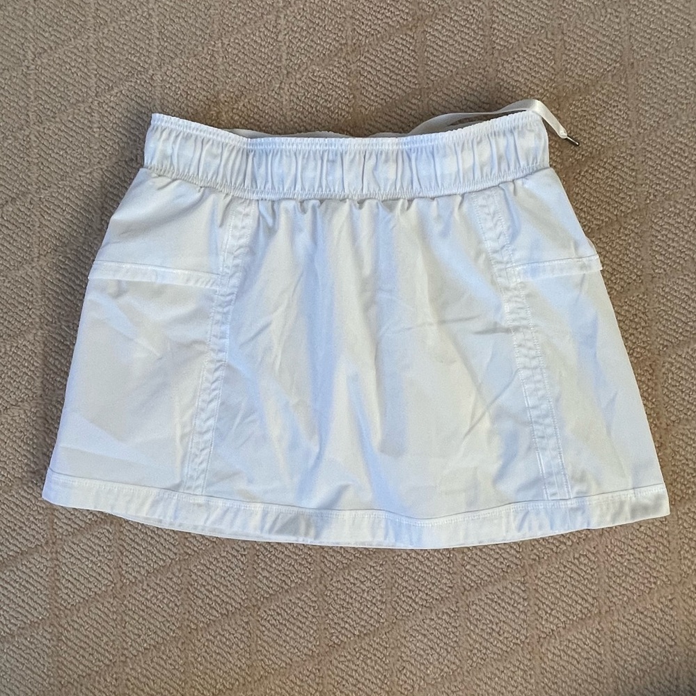 lululemon athletica White Mini Skirt